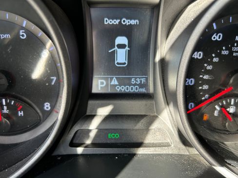 Used 2016 Hyundai Santa Fe Sport w/ Option Group 02 image 16