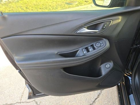 Used 2021 Buick Encore GX Select w/ Experience Buick Package image 18