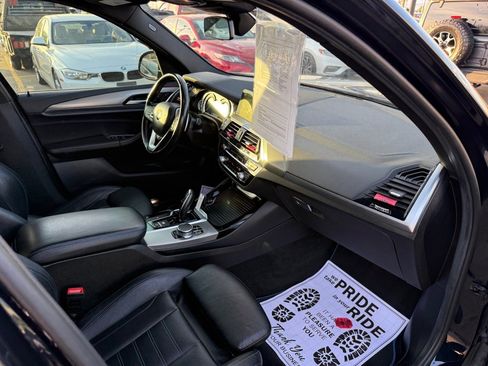 Used 2019 BMW X3 sDrive30i w/ M Sport Package image 6