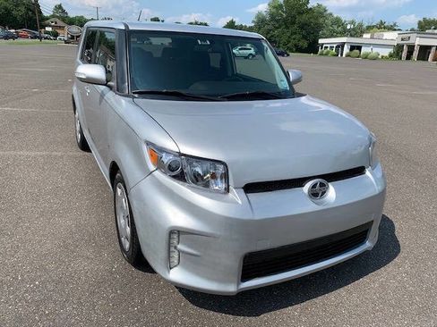 Used 2014 Scion xB Release Series 10.0 image 9