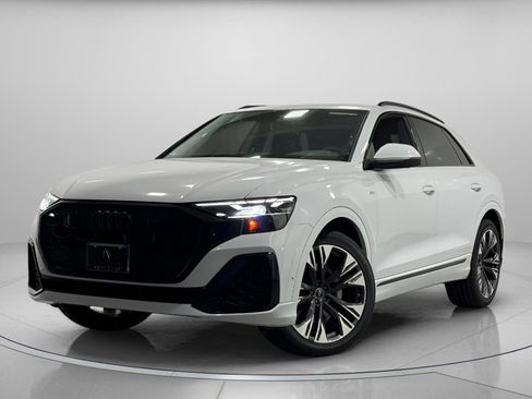 New 2026 Audi Q8 Premium Plus image 2