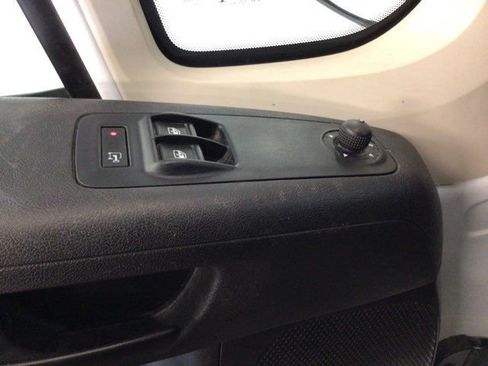Used 2021 RAM ProMaster 2500 w/ Interior LED Lighting Group FWD image 13