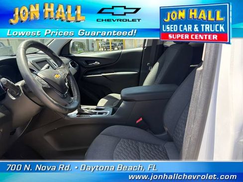 Used 2019 Chevrolet Equinox LT FWD image 18