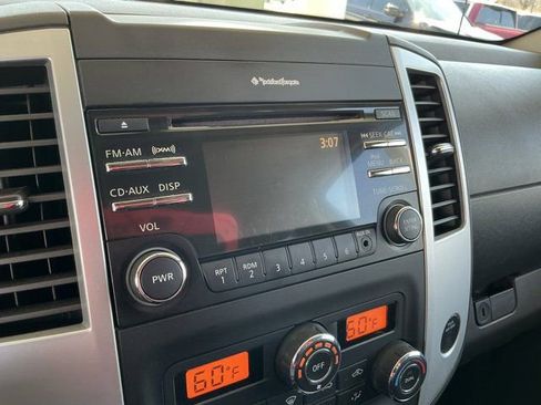 Used 2014 Nissan Frontier PRO-4X image 26