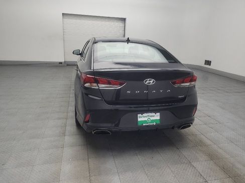 Used 2018 Hyundai Sonata Sport w/ Tech Package 05 FWD image 6
