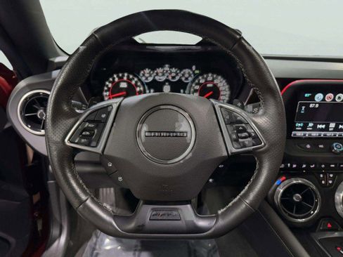 Used 2017 Chevrolet Camaro SS image 19