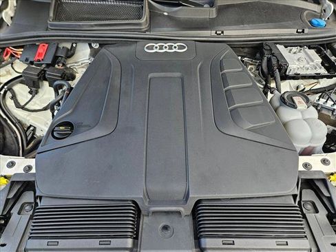 Used 2021 Audi Q7 2.0T Premium w/ Convenience Package image 22