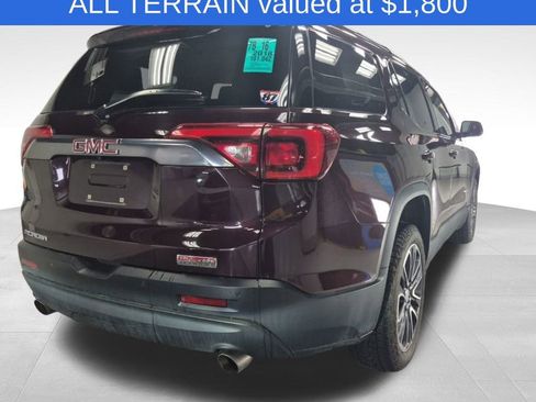 Used 2018 GMC Acadia SLT image 2