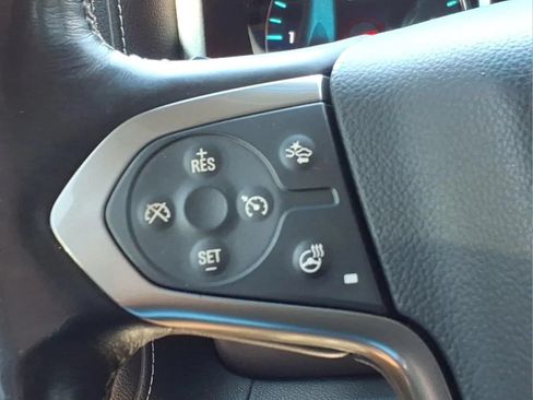 Used 2017 Chevrolet Silverado 1500 High Country AWD/4WD image 23