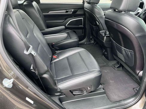Used 2022 Kia Telluride S AWD/4WD image 20