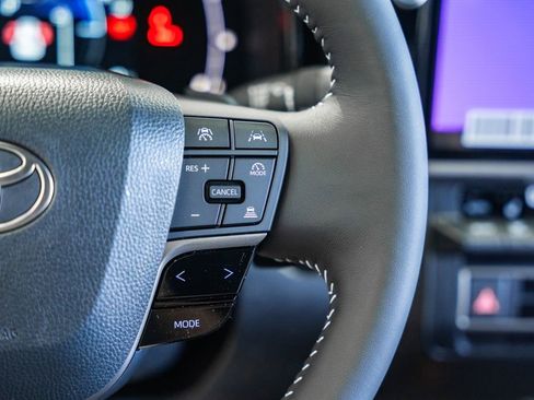 New 2026 Toyota Camry SE image 28