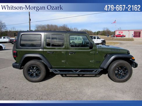 Used 2021 Jeep Wrangler Unlimited Sport image 15