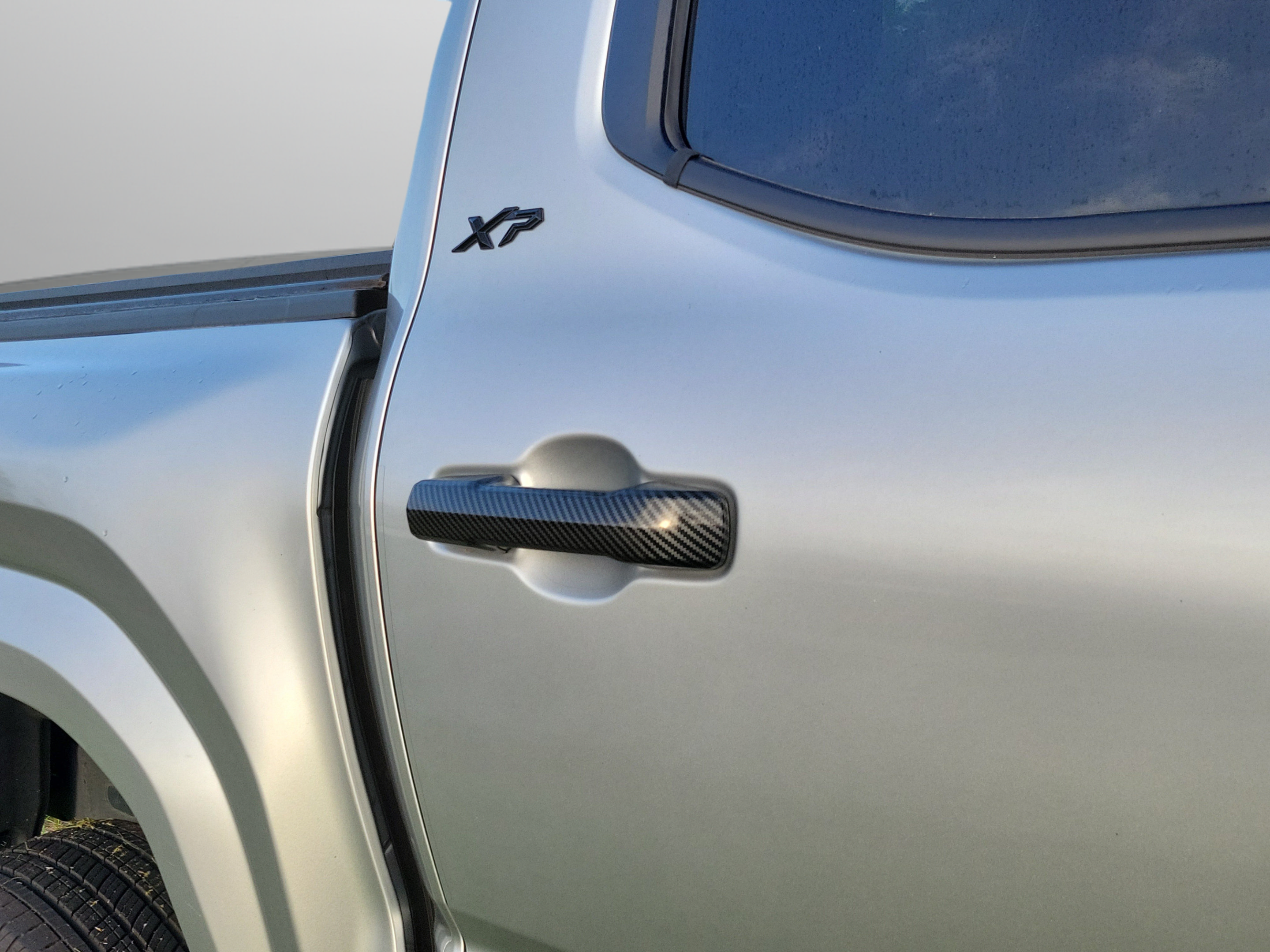 Used 2024 Toyota Tacoma SR5 AWD/4WD image 16