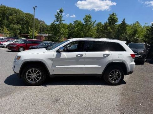 Used 2015 Jeep Grand Cherokee Limited AWD/4WD image 2