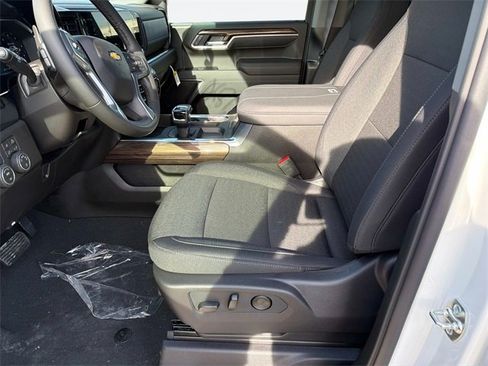 New 2026 Chevrolet Silverado 1500 LT w/ All Star Edition Plus image 17