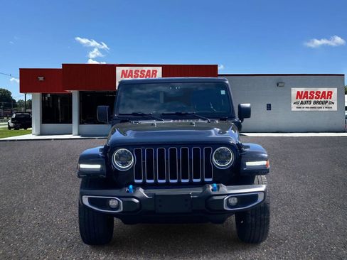 Used 2023 Jeep Wrangler Unlimited Sahara w/ Cold Weather Group image 2