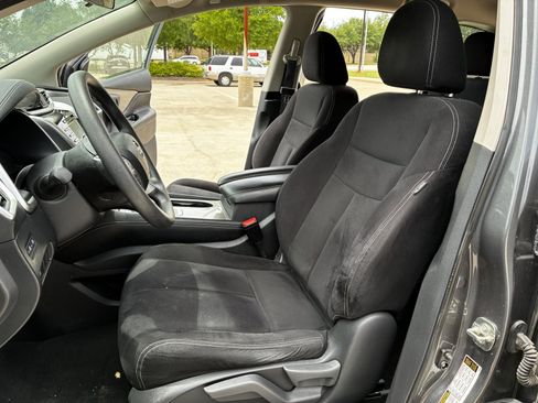 Used 2018 Nissan Murano S AWD/4WD image 29