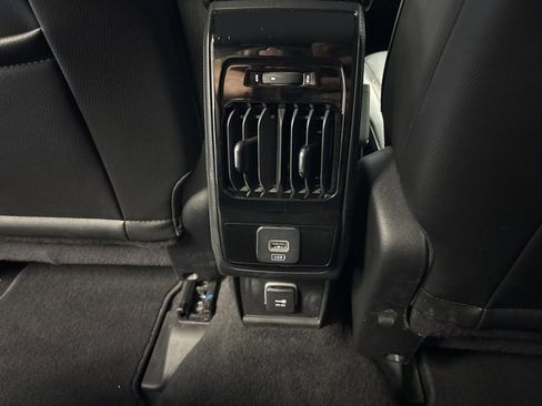 Used 2022 Jeep Compass Limited image 20