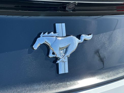 Used 2015 Ford Mustang Coupe w/ Equipment Group 051A RWD image 23
