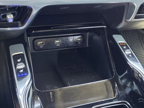 Used 2021 Kia Sorento SX image 26