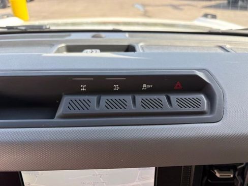 Used 2023 Ford Bronco Big Bend AWD/4WD image 28