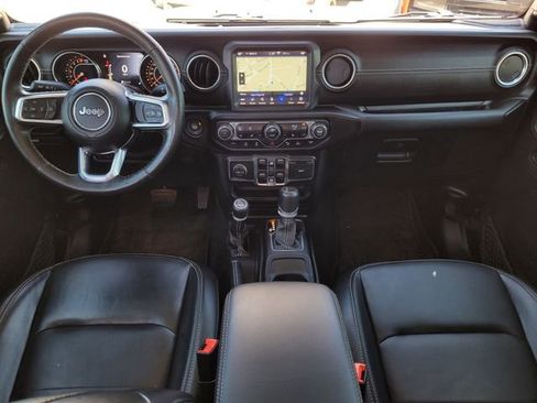 Used 2020 Jeep Gladiator Overland image 12