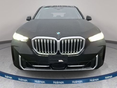 Certified 2025 BMW X5 xDrive40i w/ Executive Package image 2