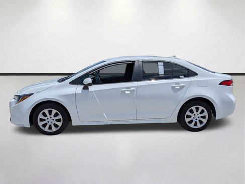 Used 2024 Toyota Corolla LE FWD image 7