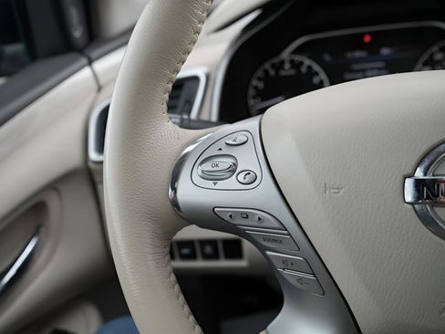 Used 2015 Nissan Murano Platinum w/ Platinum Technology Package FWD image 29