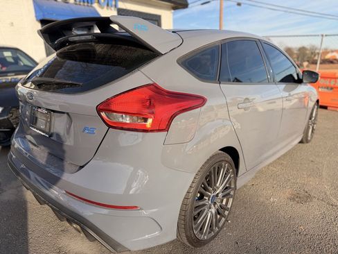 Used 2017 Ford Focus RS image 4