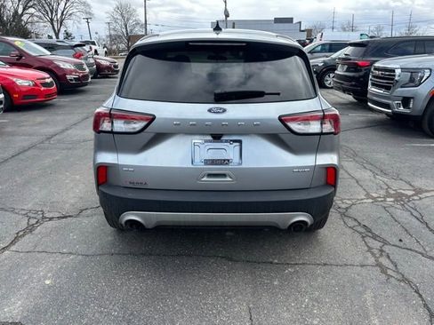 Used 2022 Ford Escape SE AWD/4WD image 6
