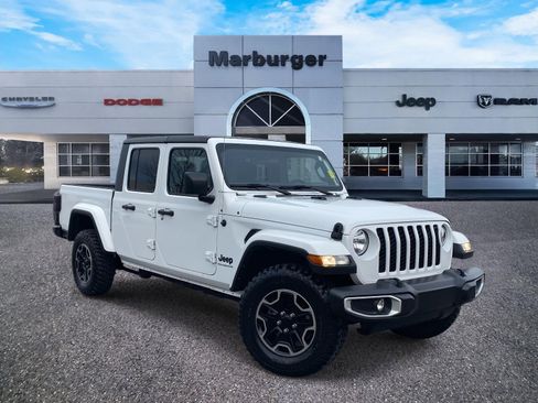 Used 2023 Jeep Gladiator Sport image 1
