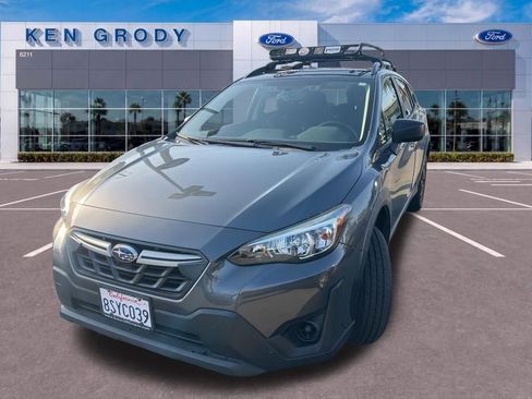 Used 2021 Subaru Crosstrek 2.0i AWD/4WD image 3