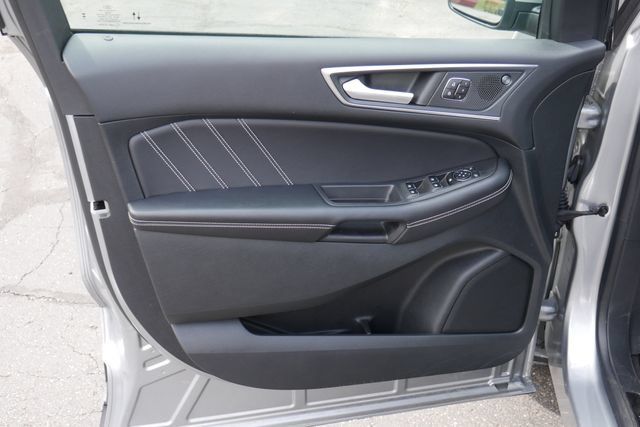 Used 2023 Ford Edge ST AWD/4WD image 13