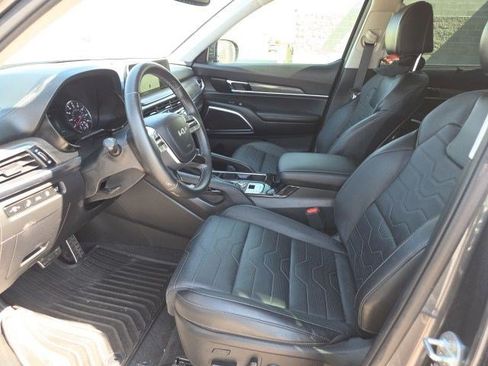 Used 2022 Kia Telluride SX w/ SX Prestige Package AWD/4WD image 11