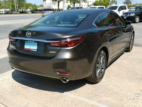 Used 2018 MAZDA MAZDA6 Sport w/ I-ACTIVSENSE Package image 4