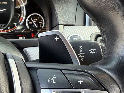 Used 2014 BMW 550i xDrive 550i xDrive image 29