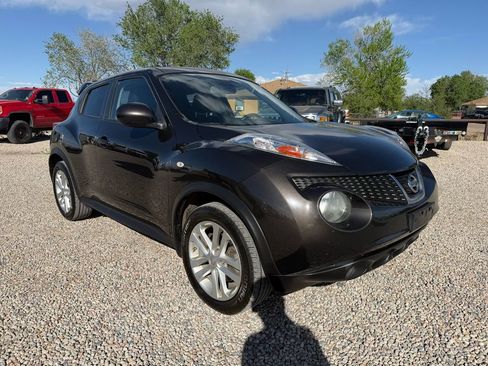 Used 2013 Nissan Juke SL AWD/4WD image 2