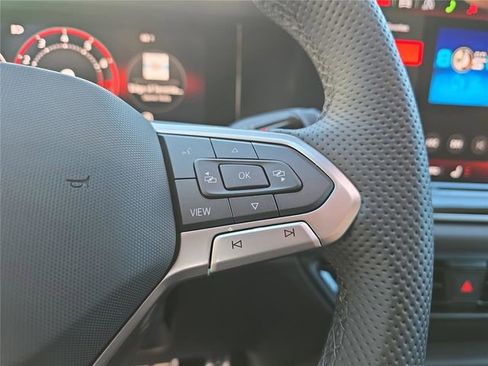 New 2026 Volkswagen Tiguan SE R-Line image 21