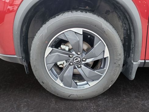 Used 2026 Nissan Rogue SV image 15