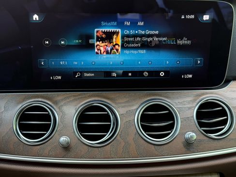 Certified 2022 Mercedes-Benz E 350 Sedan image 15