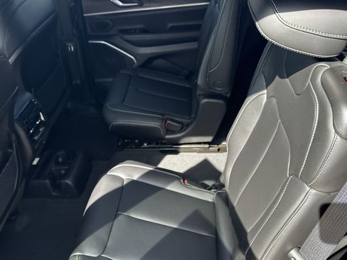 New 2026 Jeep Grand Cherokee L Limited image 14