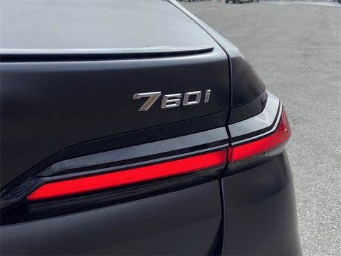 Certified 2023 BMW 760i xDrive w/ Parking Assistance Package image 32