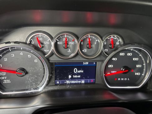 Used 2020 Chevrolet Silverado 1500 LT w/ All-Star Edition AWD/4WD image 25