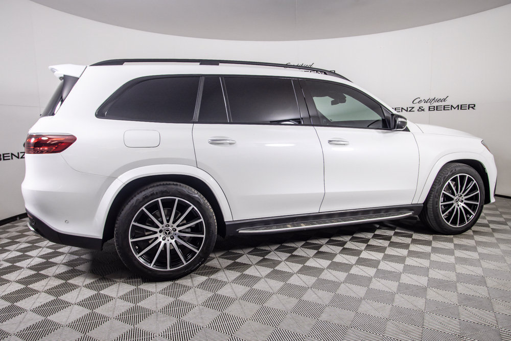 Used 2026 Mercedes-Benz GLS 580 4MATIC image 4