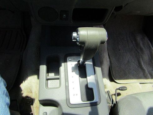 Used 2015 Nissan Frontier S RWD image 29