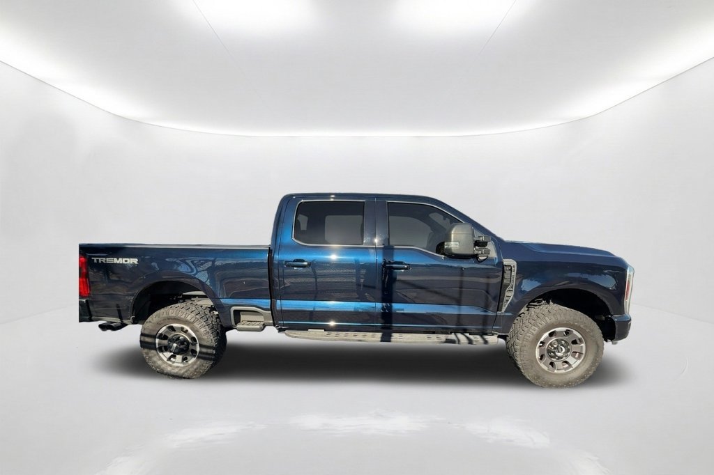 Used 2024 Ford F350 XLT w/ Tremor Off-Road Package AWD/4WD image 4