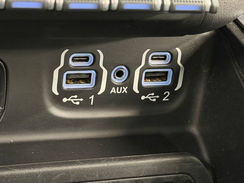 Used 2022 RAM 1500 Big Horn AWD/4WD image 28