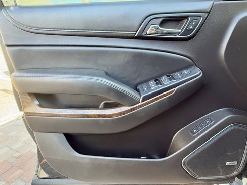 Used 2016 Chevrolet Tahoe LT w/ Luxury Package image 29