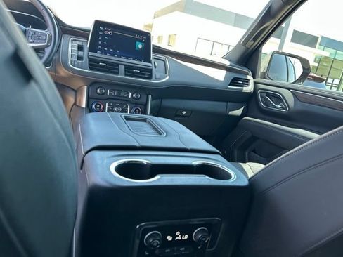 Used 2023 Chevrolet Tahoe Premier w/ Texas Edition RWD image 38